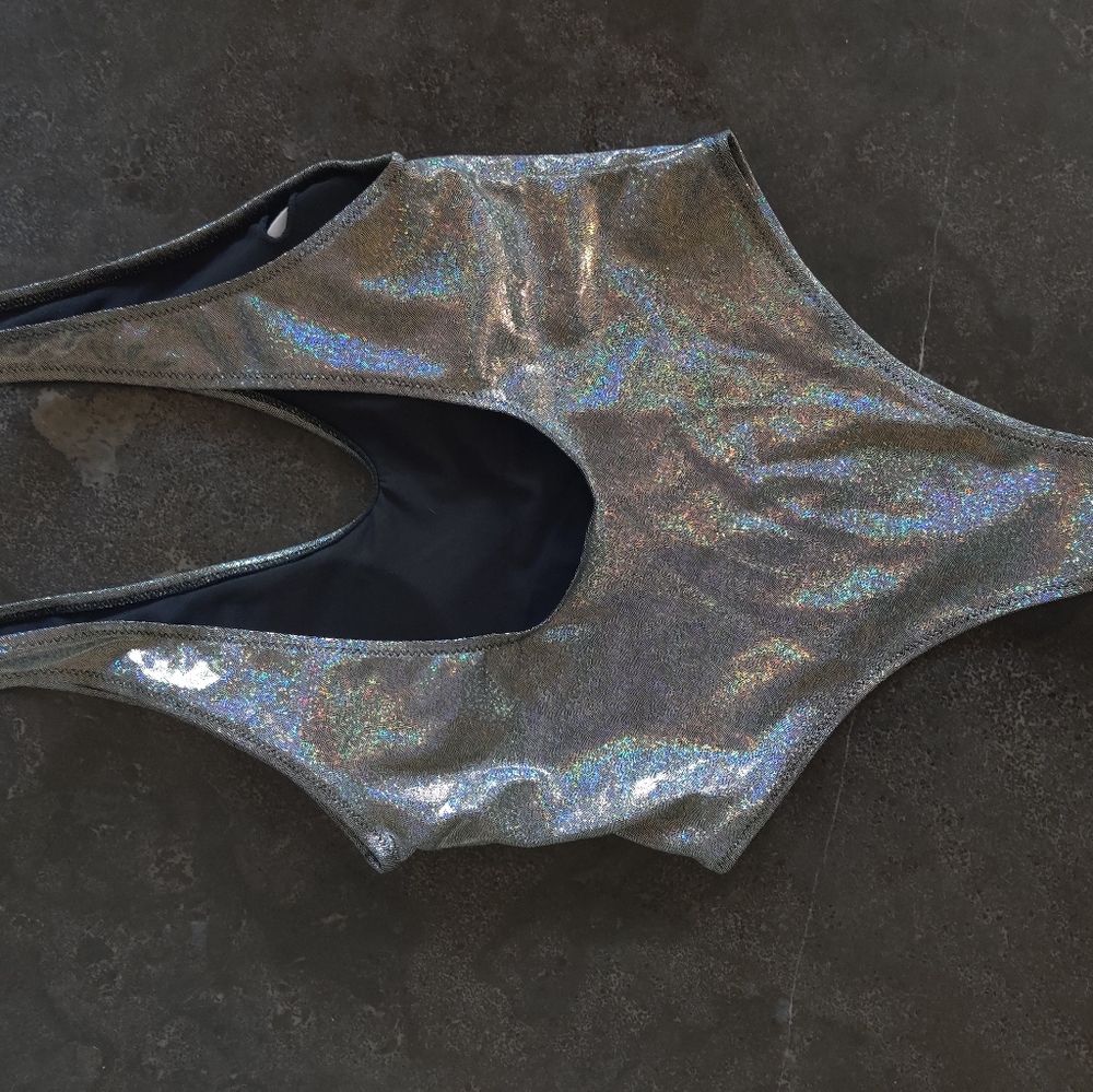 Bathing suit